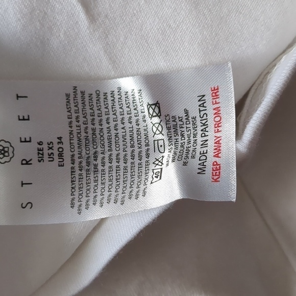 Daisy Street Dolls Kill White Cropped Butterfly Embroidery Baby Tee size XS - Picture 5 of 6